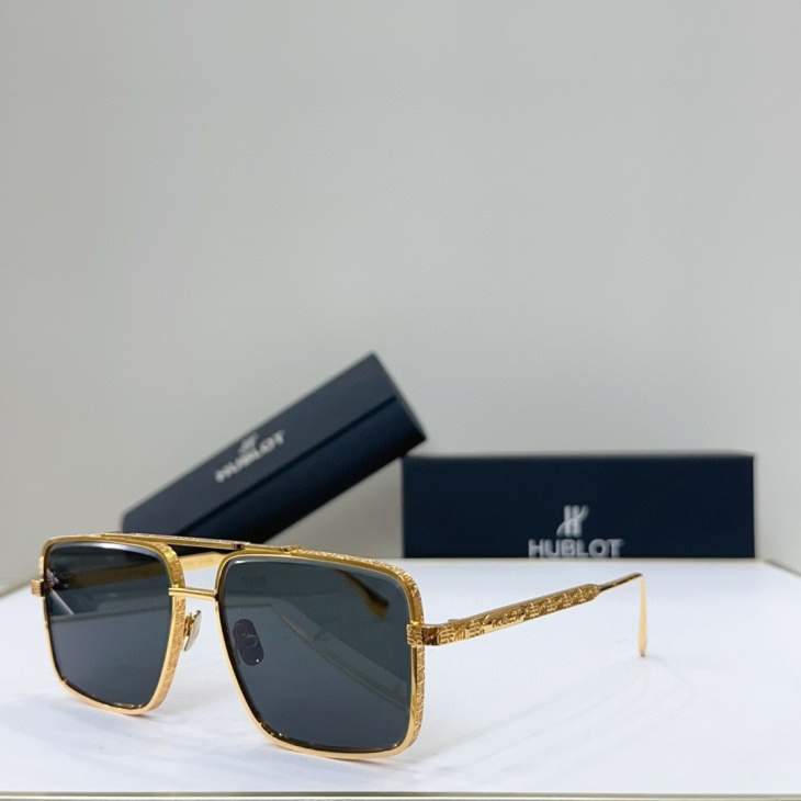 Picture of Hublot Sunglasses _SKUfw69656449fw